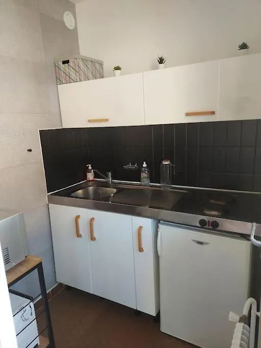 Appartement Studio Championnet, piscine, balcon, haut confort Grenoble